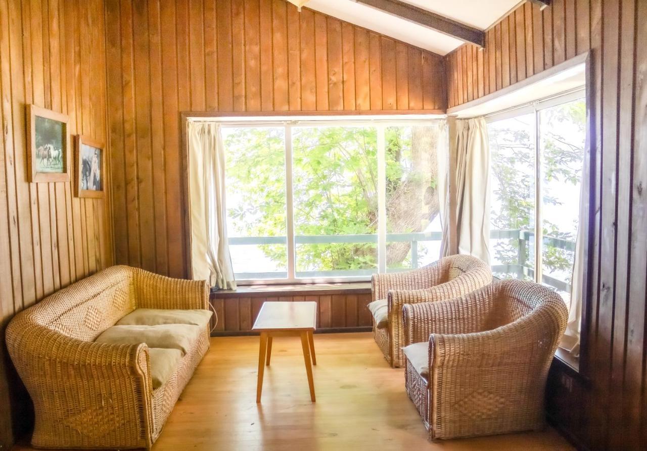 Población Lago Ranco Hotel Y Cabanas Puerto Nuevo מראה חיצוני תמונה